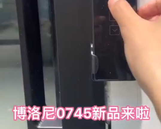 語(yǔ)音控制門(mén)